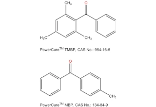 Liquid eutectic mixture of 2-4-6 trimethylbenzophenone and 4-methylbenzophenone