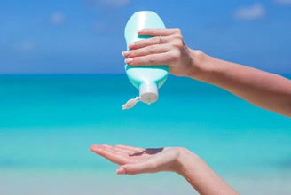 Is Organic or Inorganic Sunscreen Better?